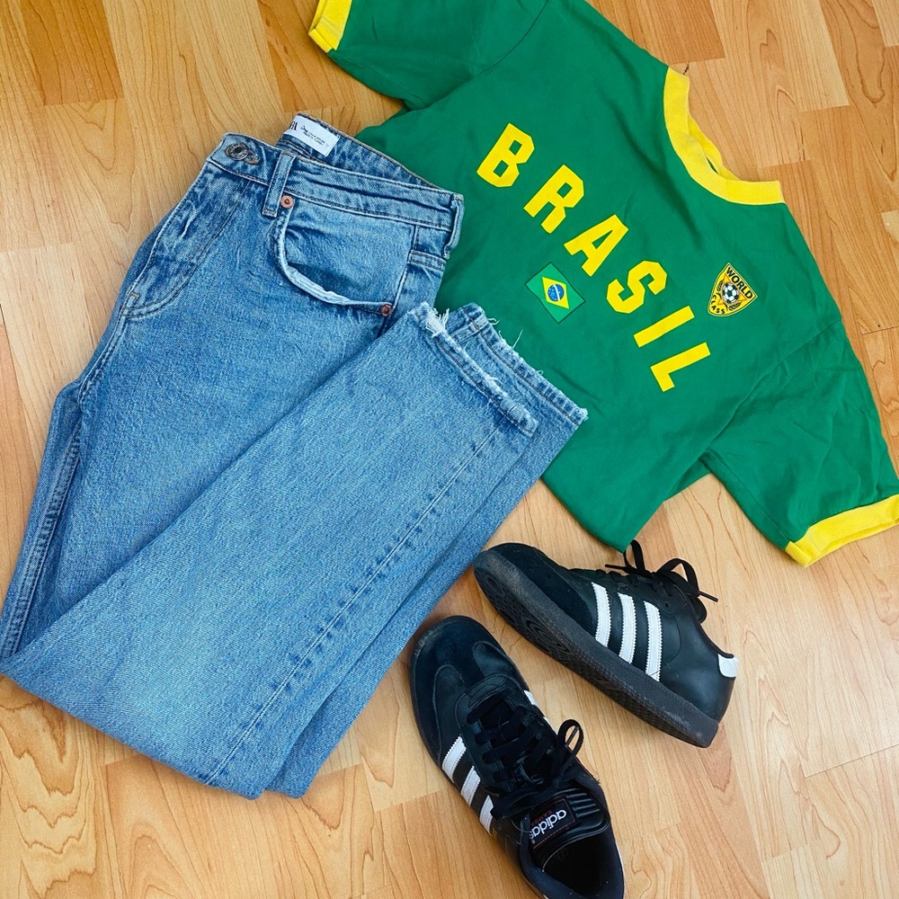 Vintage Brazil soccer tee